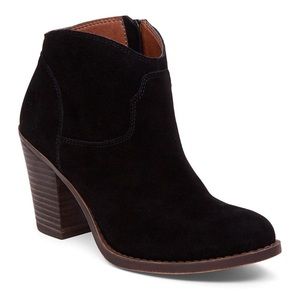 NWOT Lucky Brand Eller Booties